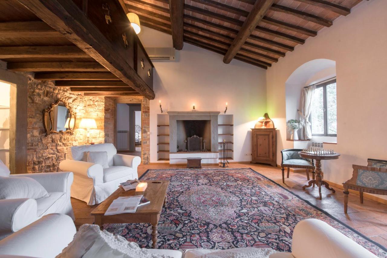 Torre Di Badia Bed & Breakfast Badia A Passigano Exterior photo